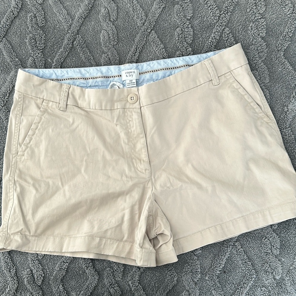 EUC Khaki Shorts size 14p